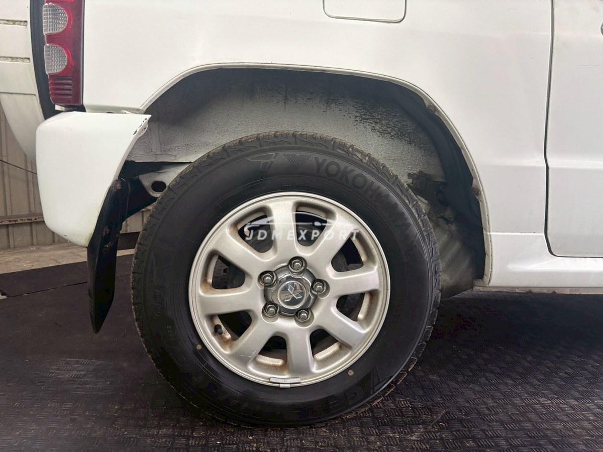 Mitsubishi Pajero Mini 1997 thumbnail 46