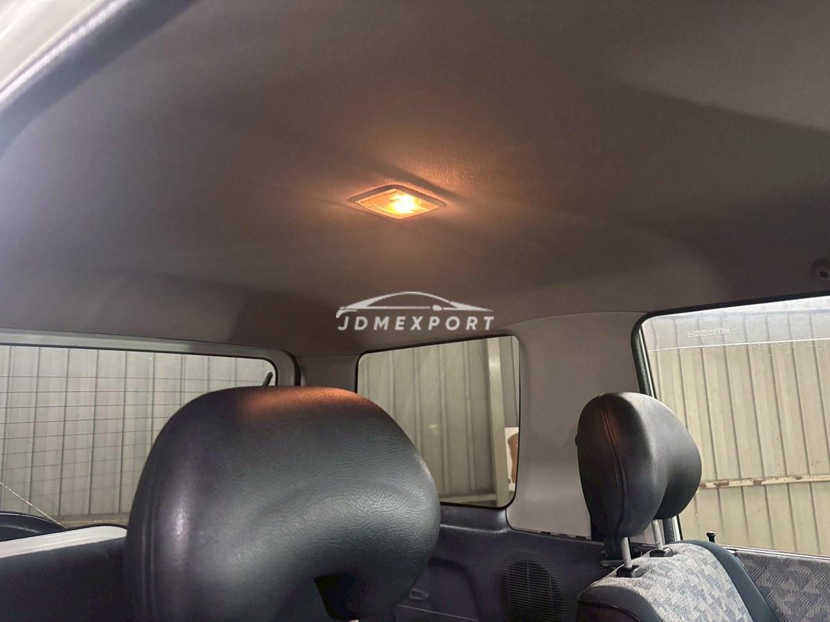 Mitsubishi Pajero Mini 1997 thumbnail 36