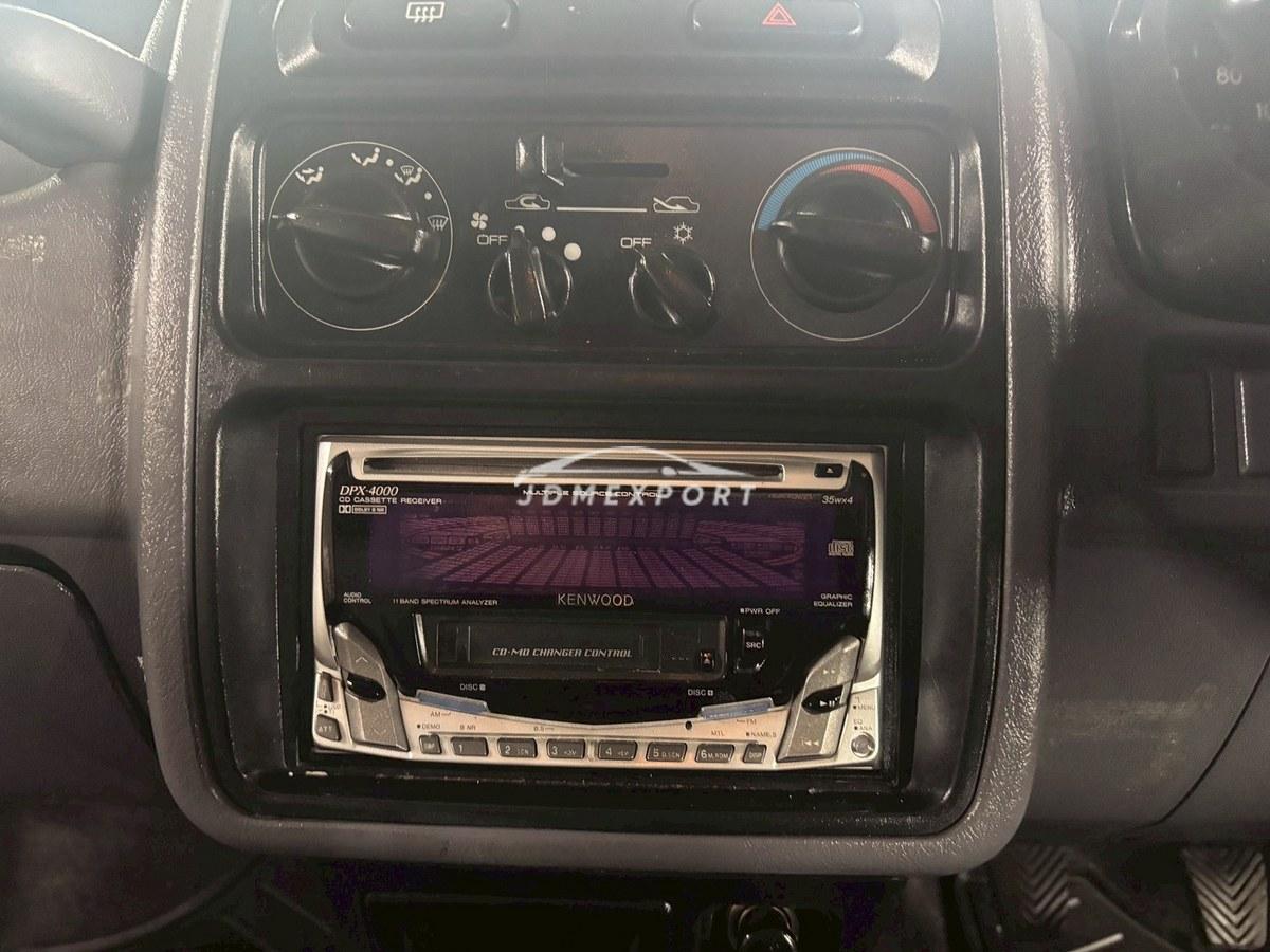 Mitsubishi Pajero Mini 1997 thumbnail 28
