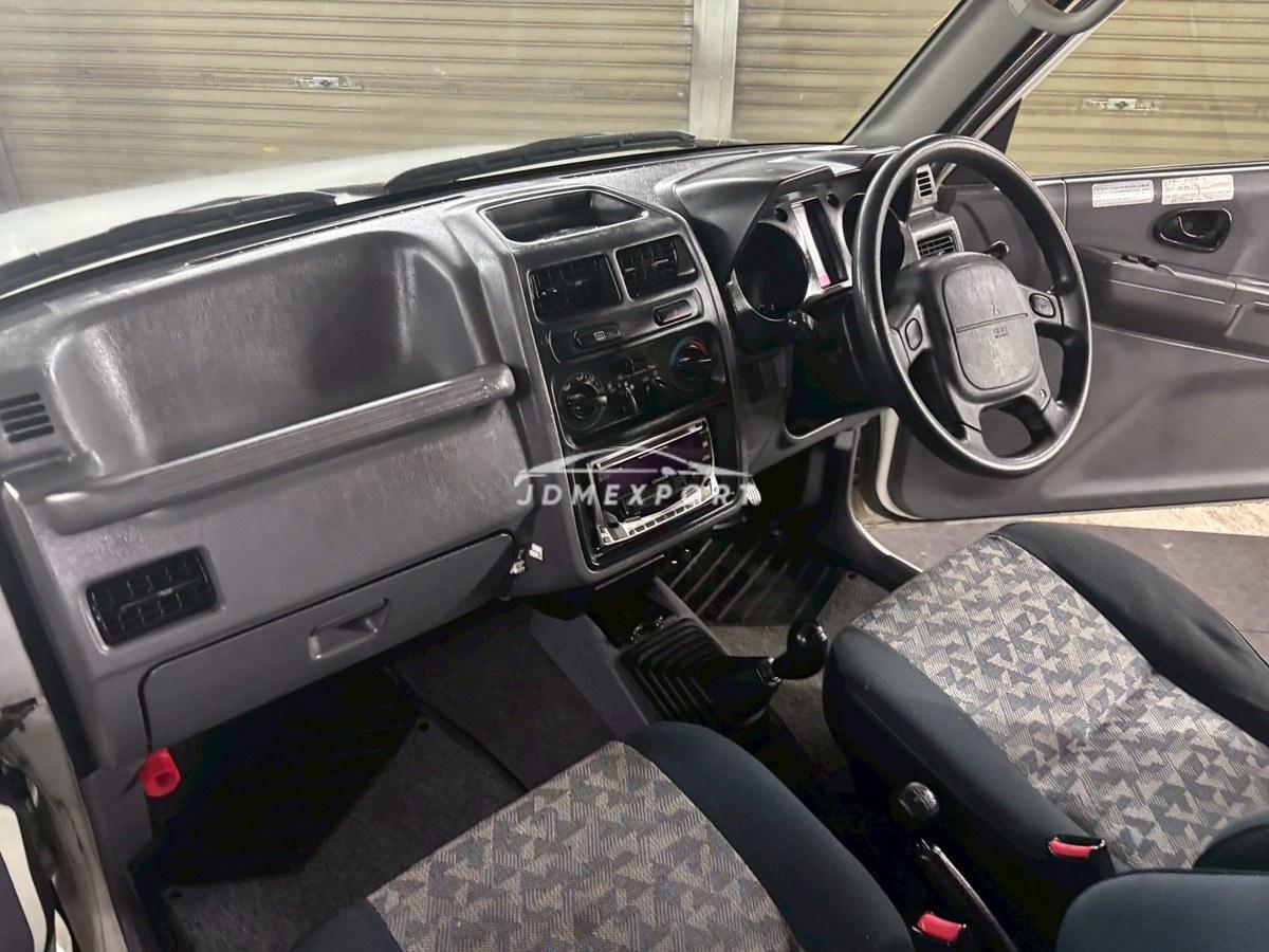 Mitsubishi Pajero Mini 1997 thumbnail 19
