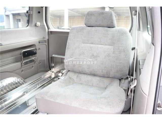 Nissan Elgrand 1999 thumbnail 15