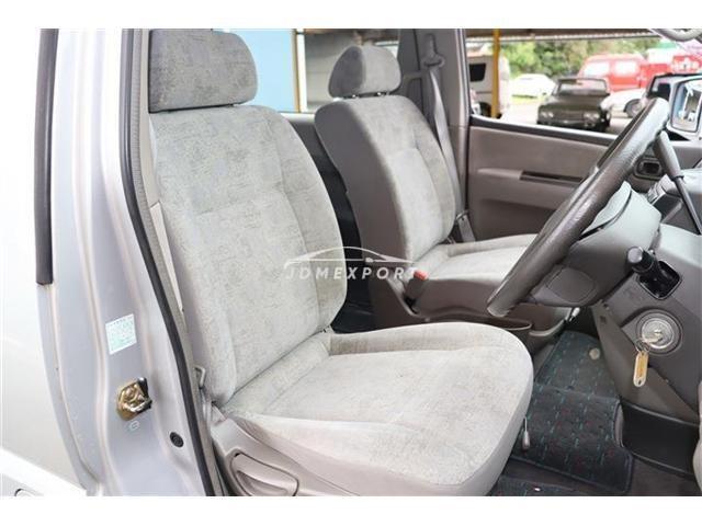 Nissan Elgrand 1999 thumbnail 8