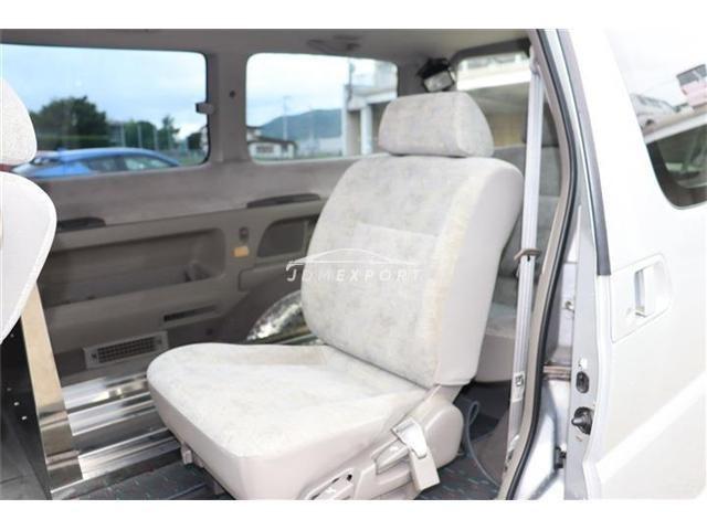 Nissan Elgrand 1999 thumbnail 14