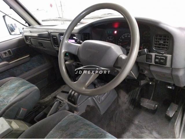 Toyota Land Cruiser Prado 1996 thumbnail 3