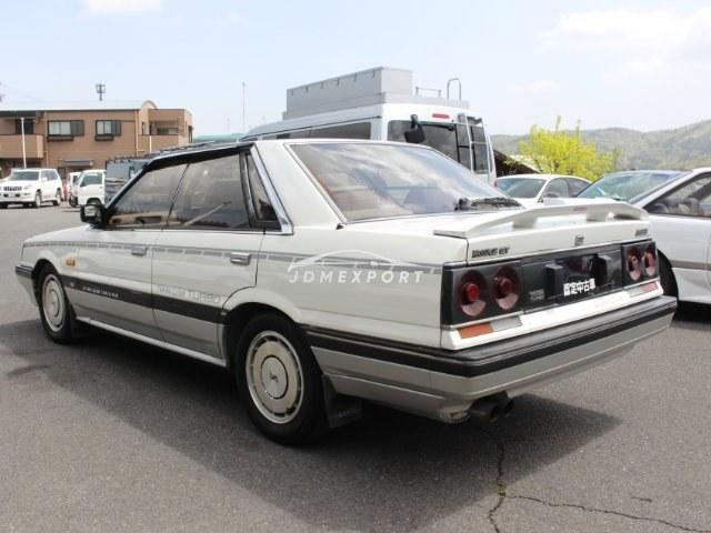 Nissan Skyline 1987 thumbnail 2