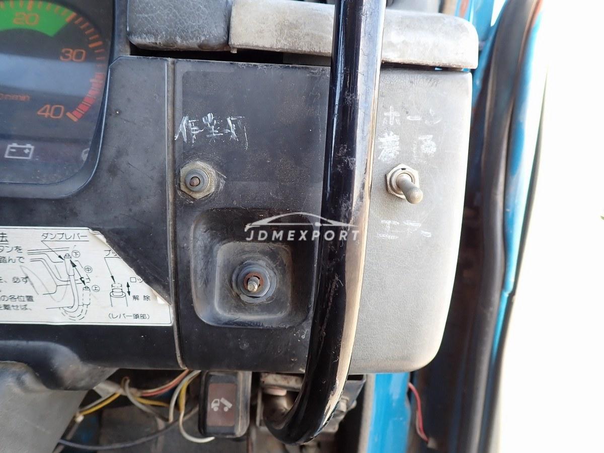 Mitsubishi Fuso Canter 1991 thumbnail 34