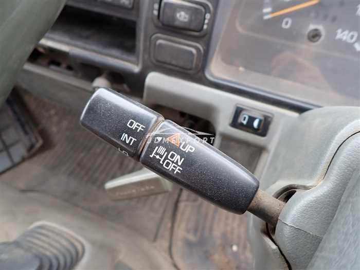Mitsubishi Fuso Canter 1993 thumbnail 19