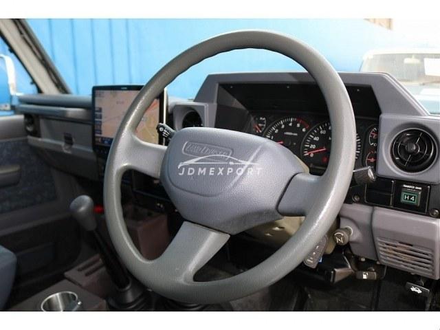 Toyota Land Cruiser 1999 thumbnail 10