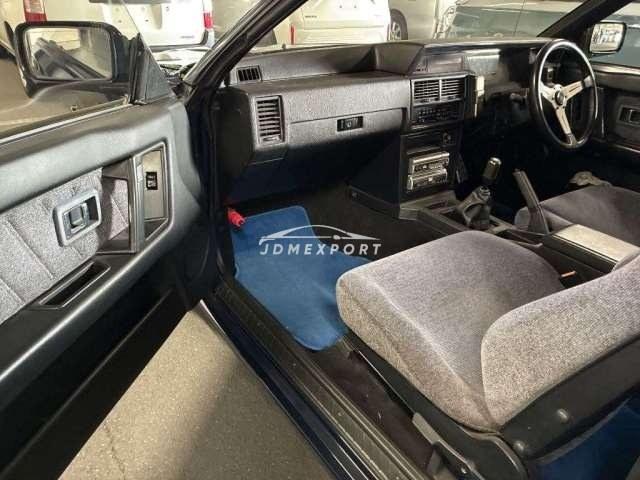 Nissan Skyline 1987 thumbnail 9
