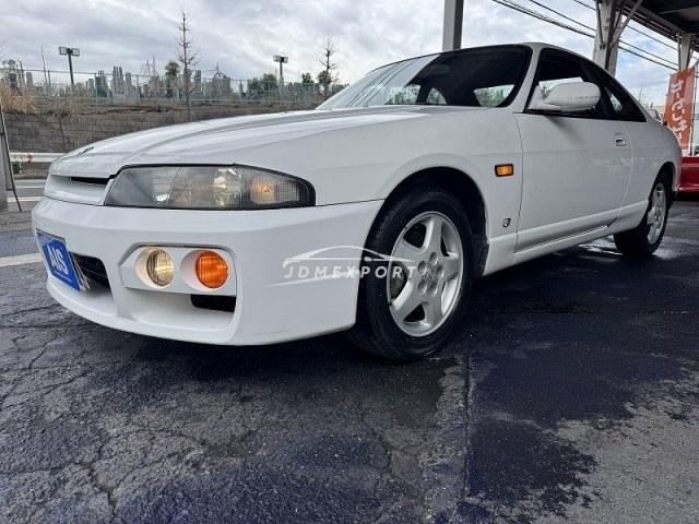 Nissan Skyline Coupe 1997