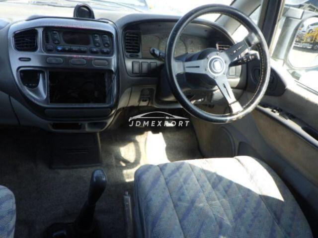 Mitsubishi Delica Spacegear 1996 thumbnail 6