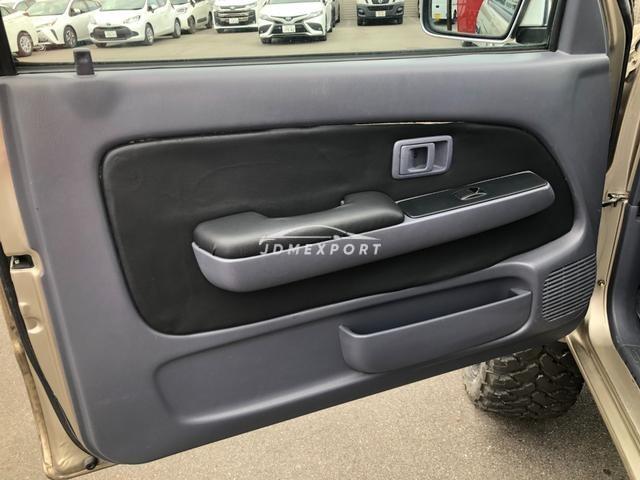 Toyota Hilux Sports Pick Up 2001 thumbnail 37