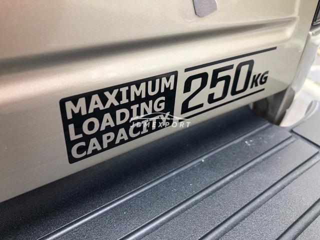 Toyota Hilux Sports Pick Up 2001 thumbnail 51