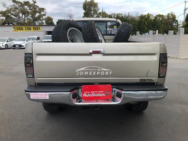 Toyota Hilux Sports Pick Up 2001 thumbnail 49