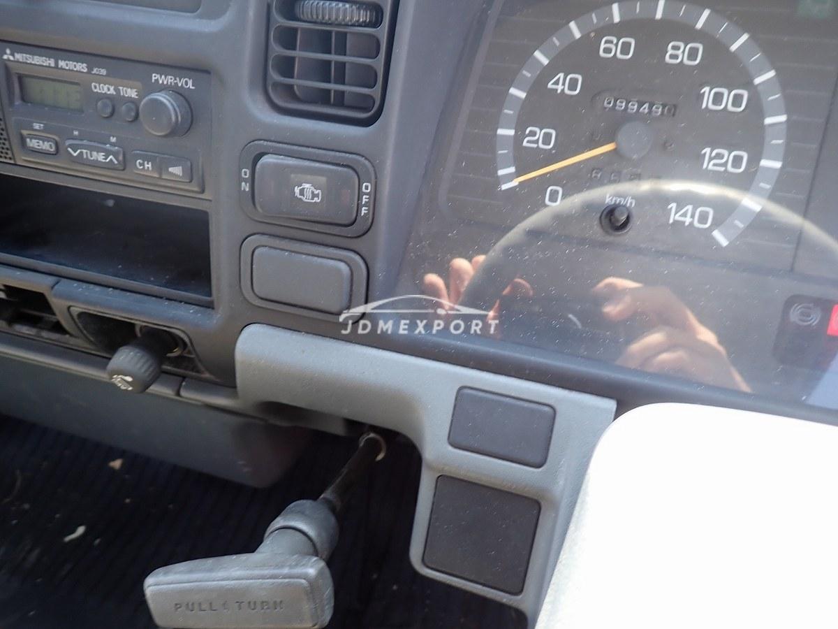 Mitsubishi Fuso Canter 1995 thumbnail 37