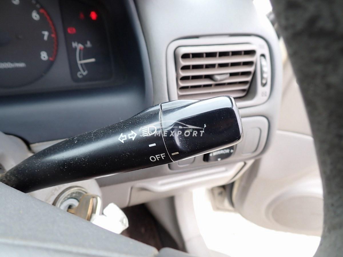 Toyota Corolla 1998 thumbnail 32