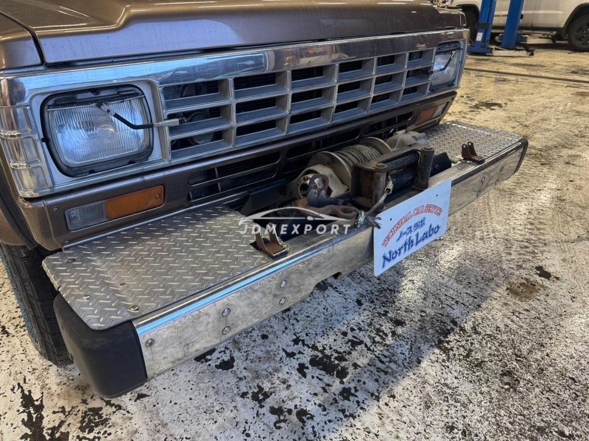 Nissan Safari 1986 thumbnail 37