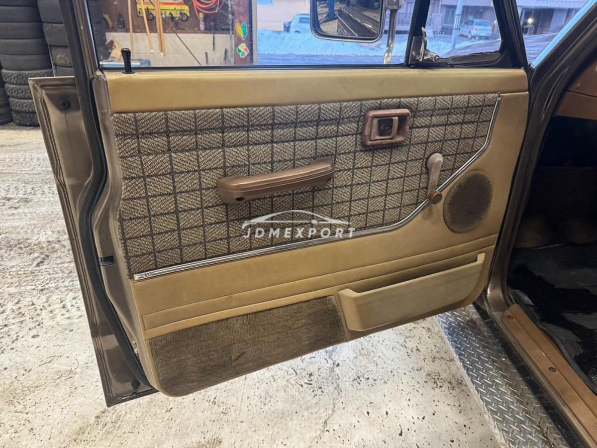Nissan Safari 1986 thumbnail 13