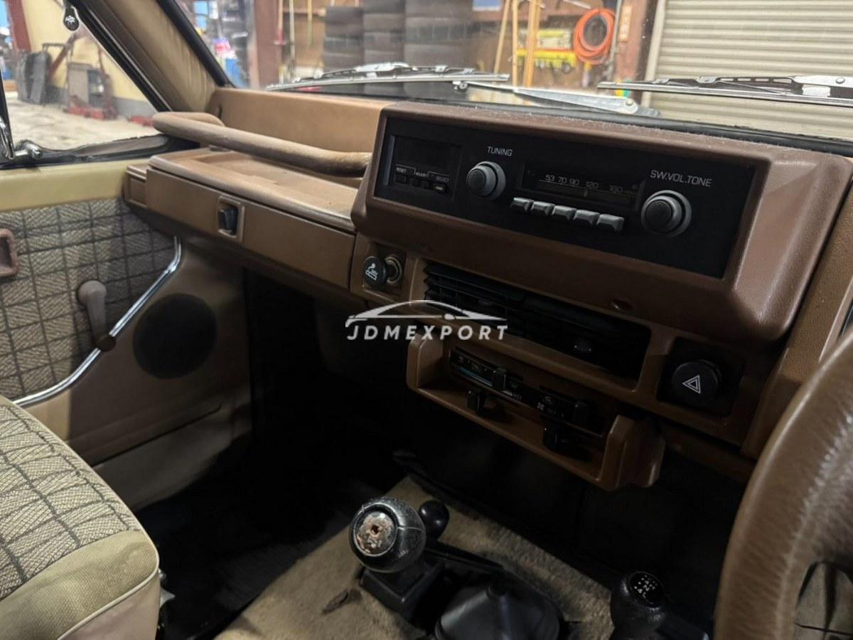 Nissan Safari 1986 thumbnail 17
