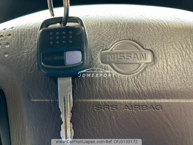 Nissan Gloria Van 1996 thumbnail 14