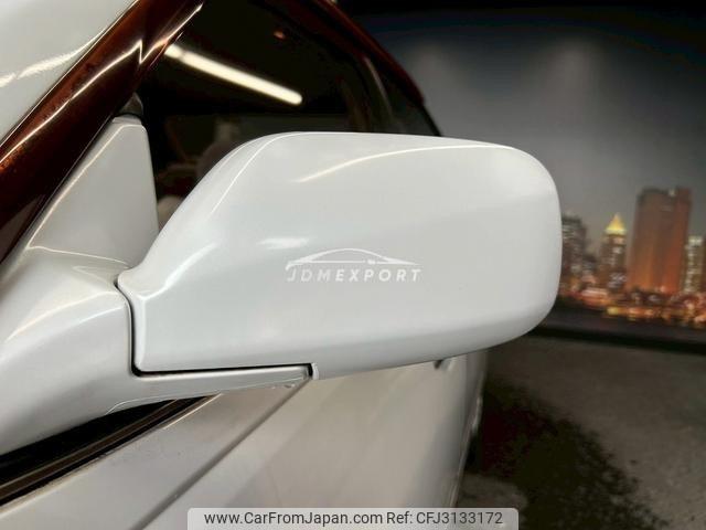Nissan Gloria Van 1996 thumbnail 37