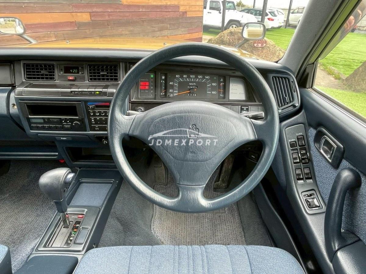 Toyota Crown Station Wagon 1993 thumbnail 16