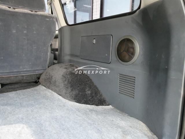Toyota Land Cruiser 80 1994 thumbnail 28