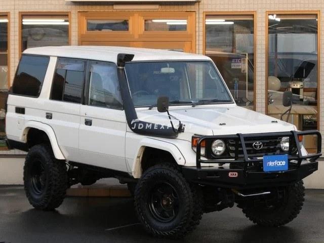 Toyota Land Cruiser 70 1999 thumbnail 5