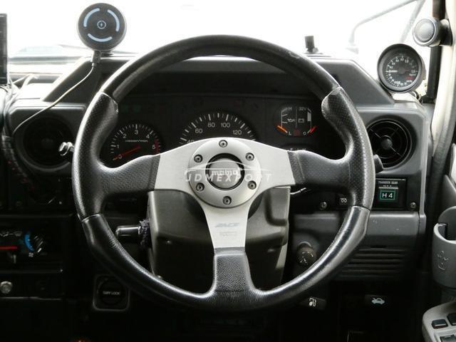 Toyota Land Cruiser 70 1999 thumbnail 19