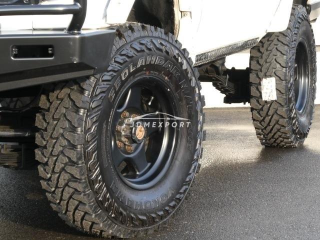 Toyota Land Cruiser 70 1999 thumbnail 71