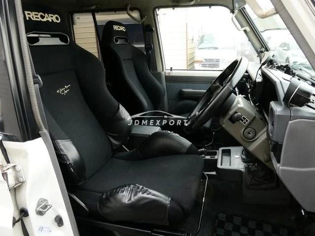 Toyota Land Cruiser 70 1999 thumbnail 19