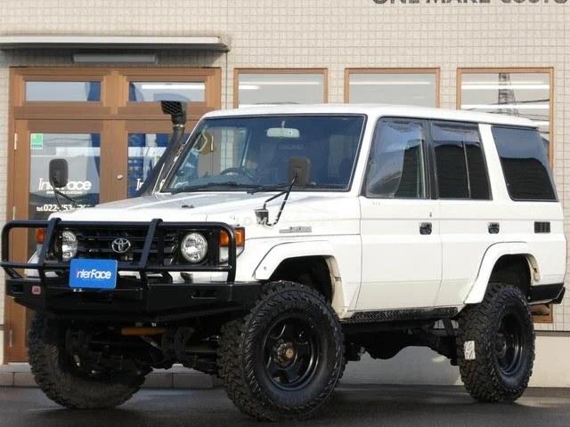 Toyota Land Cruiser 70 1999