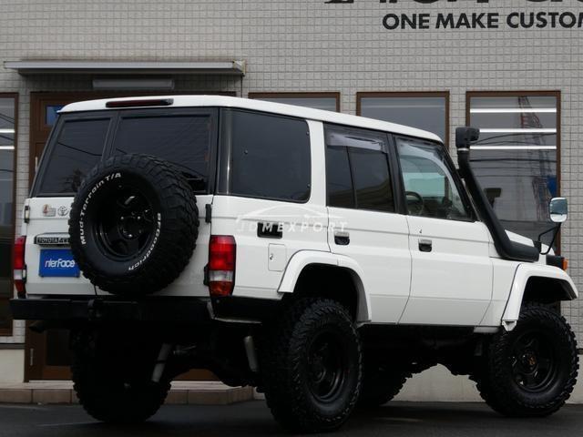 Toyota Land Cruiser 70 1999 thumbnail 17