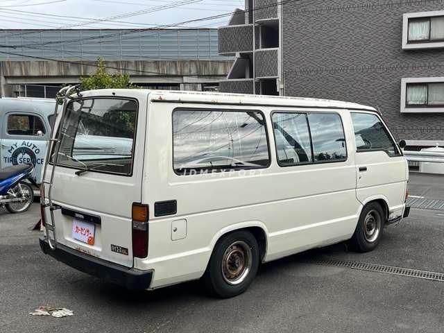 Toyota Hiace Van 1984 thumbnail 11