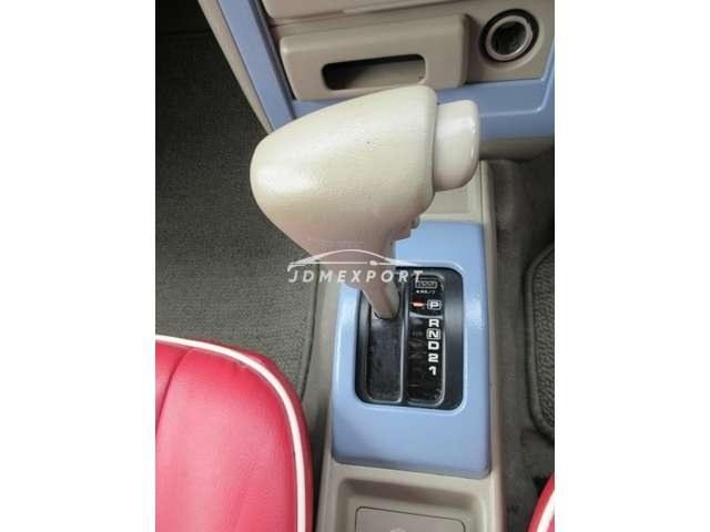 Nissan Rasheen 1998 thumbnail 10