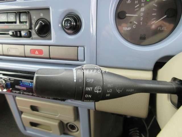 Nissan Rasheen 1998 thumbnail 15