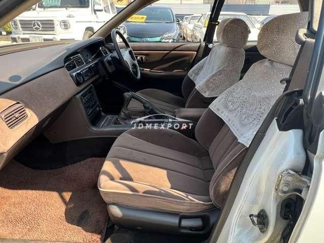 Nissan Laurel 1992 thumbnail 10