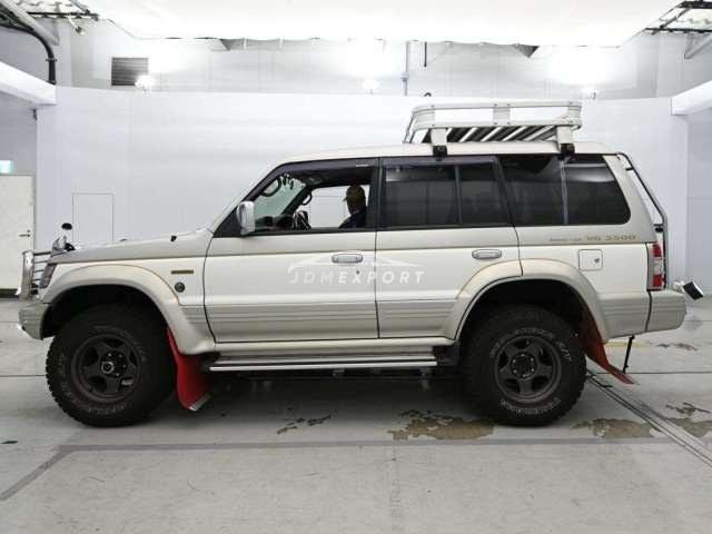 Mitsubishi Pajero 1995 thumbnail 8