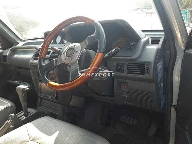 Mitsubishi Pajero 1995 thumbnail 13