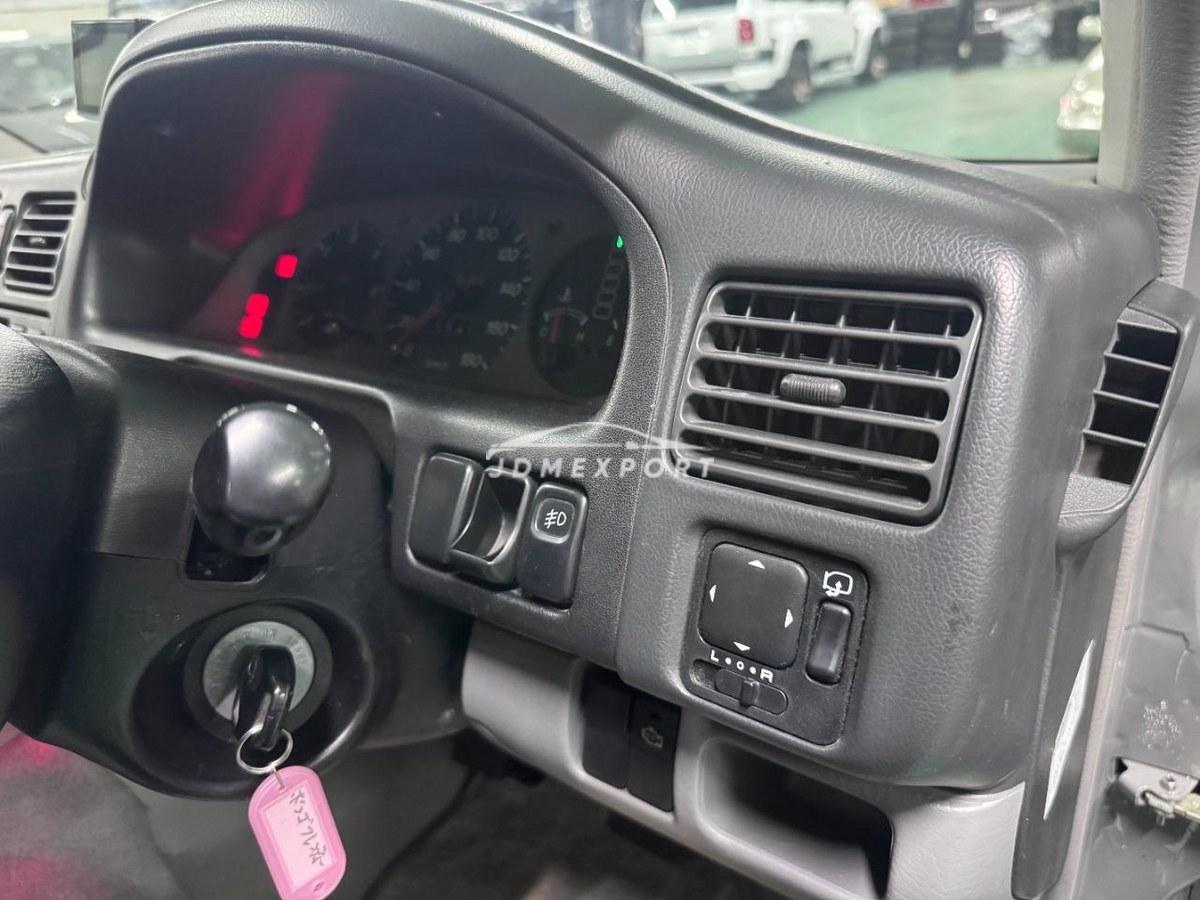 Mazda Bongo Friendee 1999 thumbnail 29