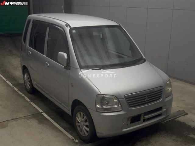 2001 Mitsubishi Toppo Bj H42A