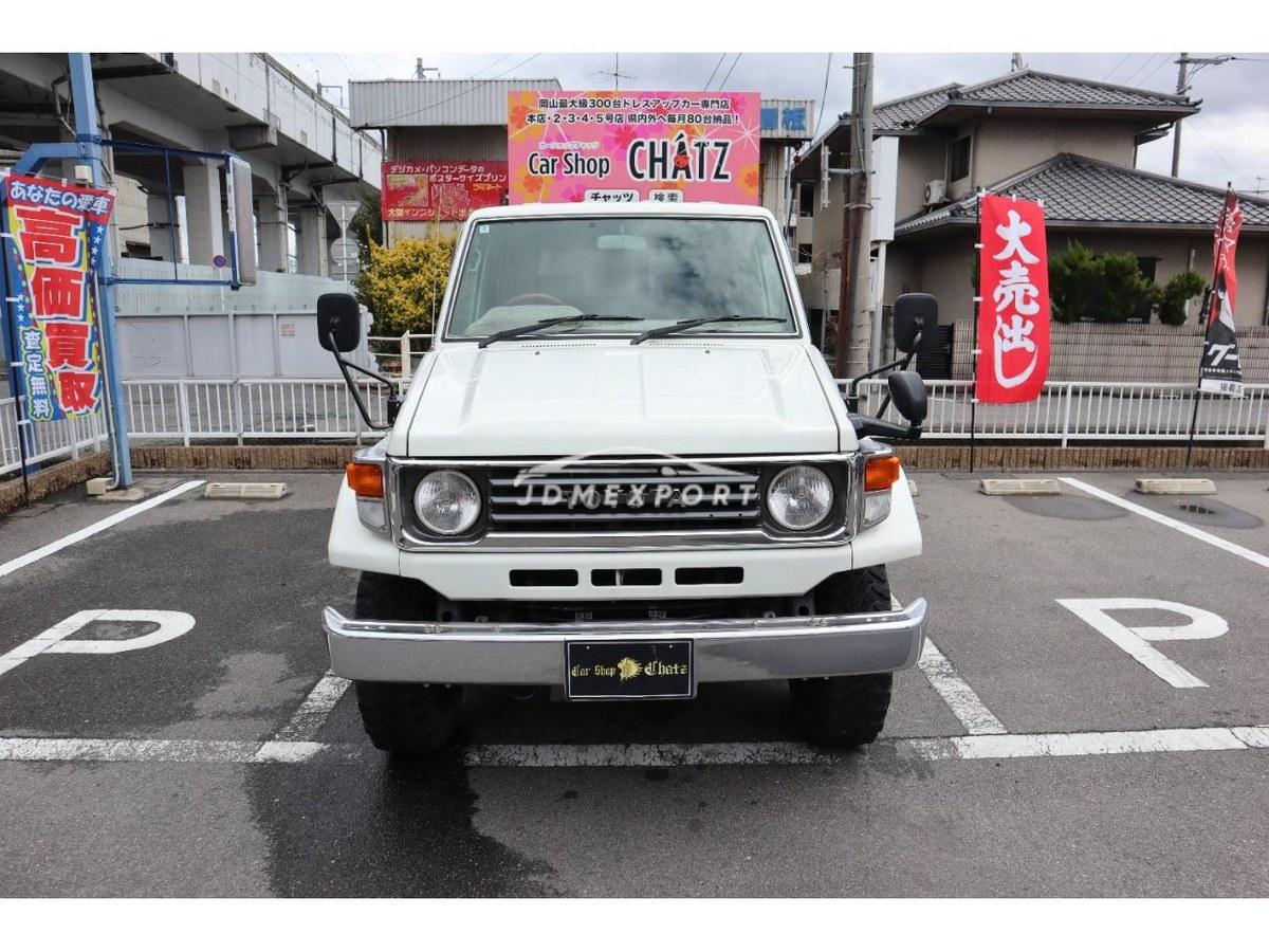 Toyota Land Cruiser 70 2000 thumbnail 2
