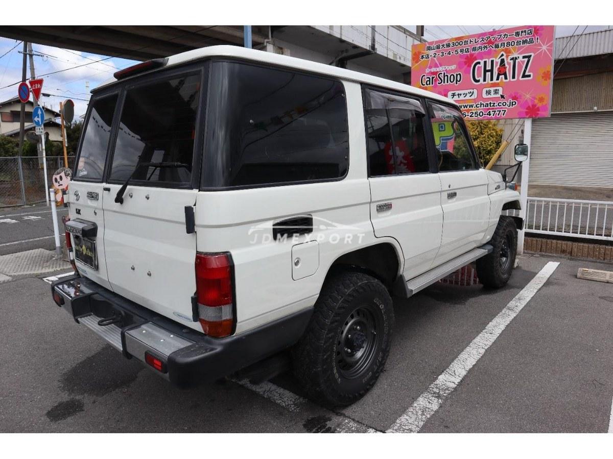 Toyota Land Cruiser 70 2000 thumbnail 7