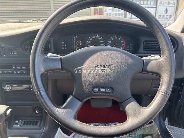 Nissan Maxima 1990 thumbnail 15