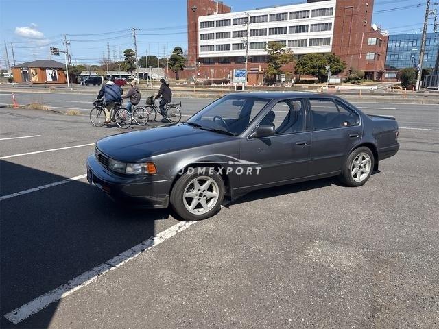 Nissan Maxima 1990 thumbnail 4