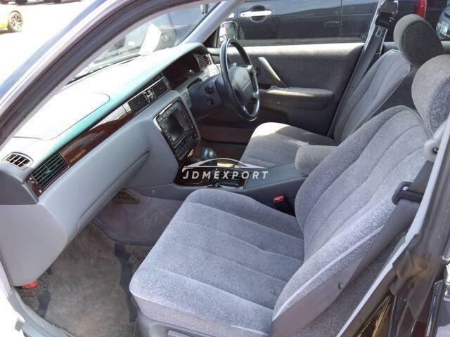 Toyota Crown Majesta 1995 thumbnail 3