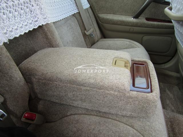 Toyota Crown Majesta 2001 thumbnail 23
