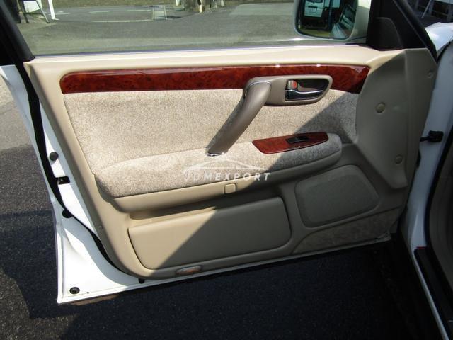 Toyota Crown Majesta 2001 thumbnail 26