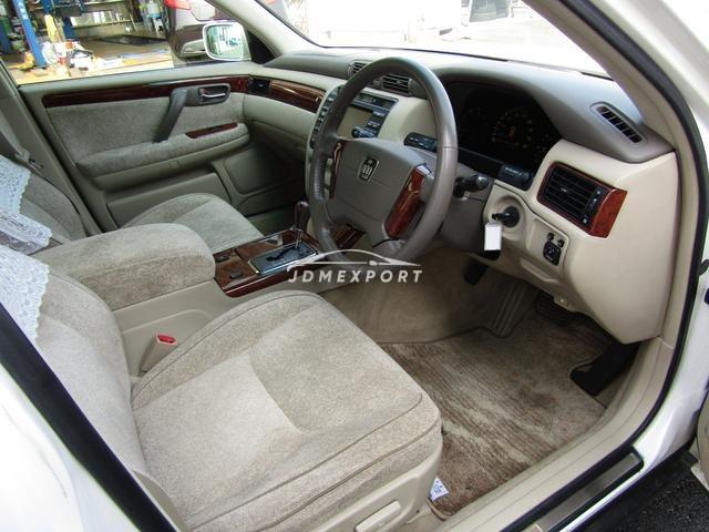 Toyota Crown Majesta 2001 thumbnail 12