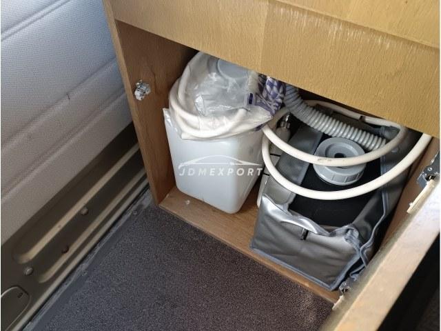 Nissan Caravan Van 1991 thumbnail 16